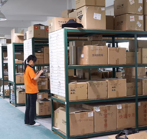 ホーンドライバーとチタンコンプレッションドライバーを搭載したプロフェッショナルスピーカー